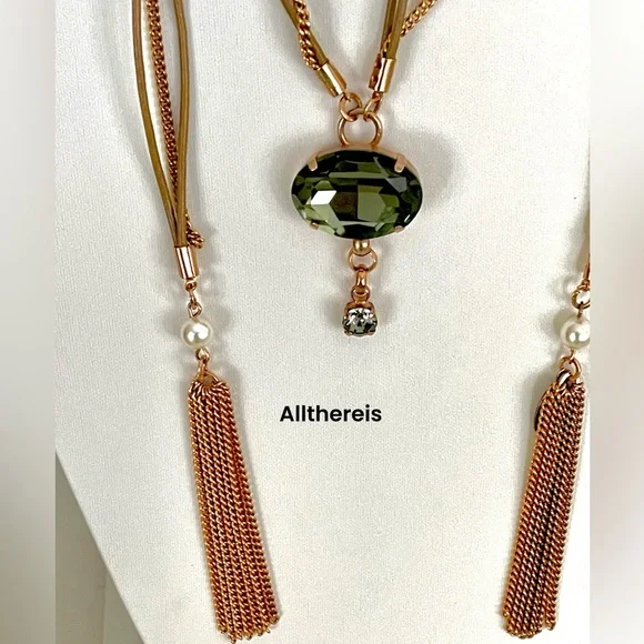 La Hola Necklace💕 - Picture 9 of 16